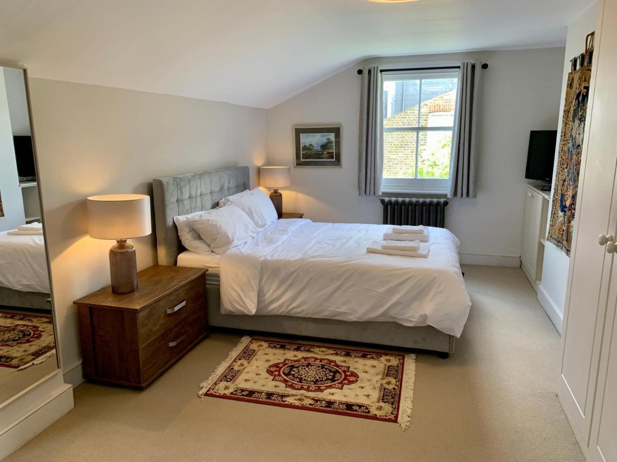 Lovely Newly Refurbished Apartment In Battersea London Eksteriør billede